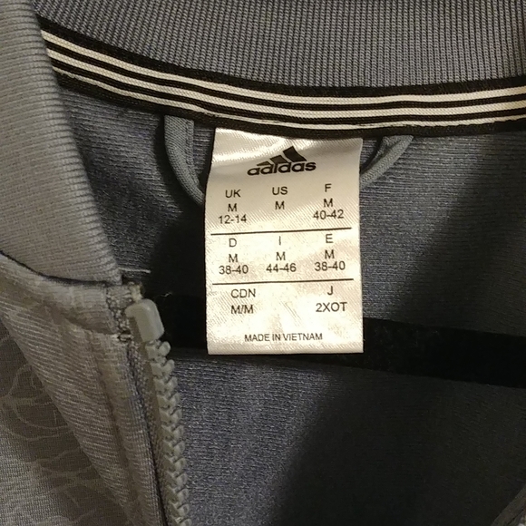 Adidas track jacket - Picture 2 of 4
